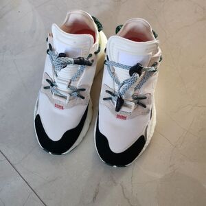 Size 5 Ivy Park x adidas Nite Jogger ‘Ecru Tint’